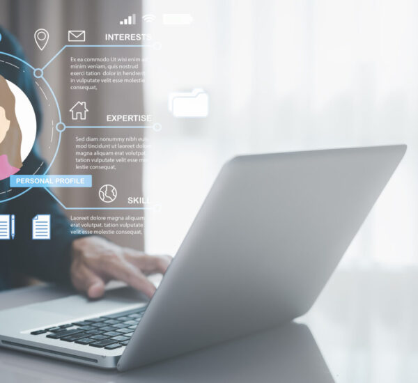 E-learning education with Online Courses e-learning concept. Learning workshop learn to think internet training knowledge technology, online learning with webinars, video tutorials, internet lessons